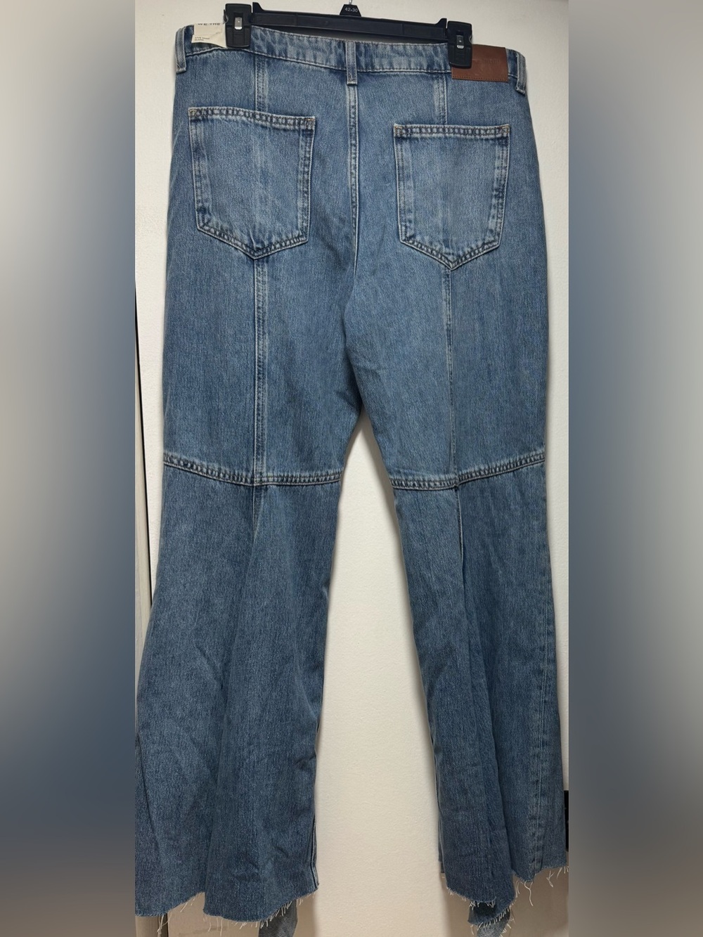 We the free Live Wire Pants. Wide-Leg High-Rise Blue Jeans - Picture 11 of 12